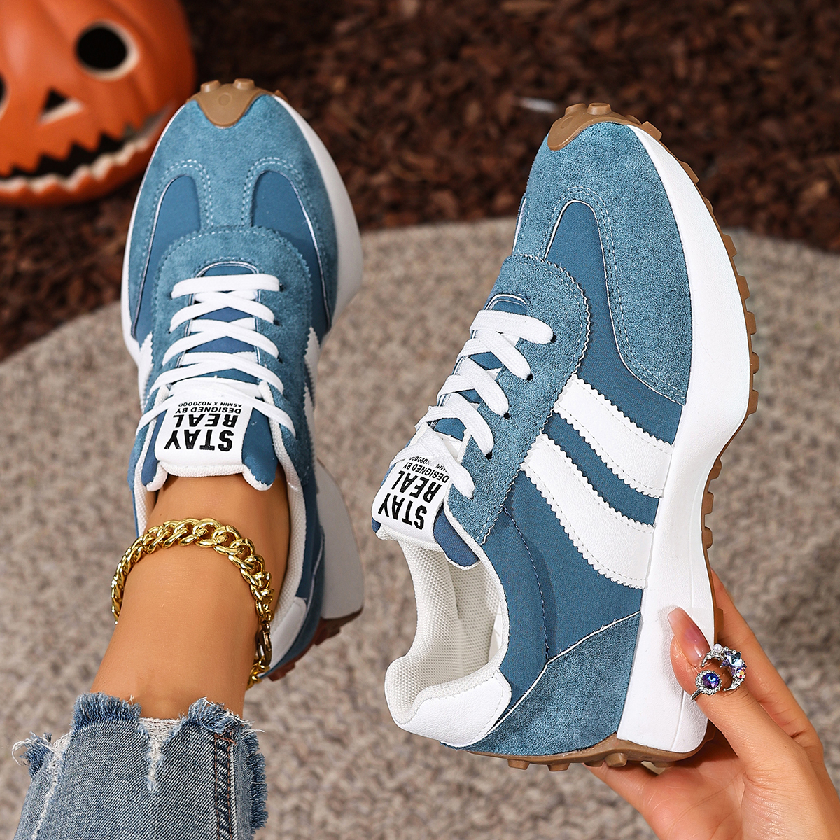Women'S Fashion Trends - Trend Women Sneakers 2025 New Casual