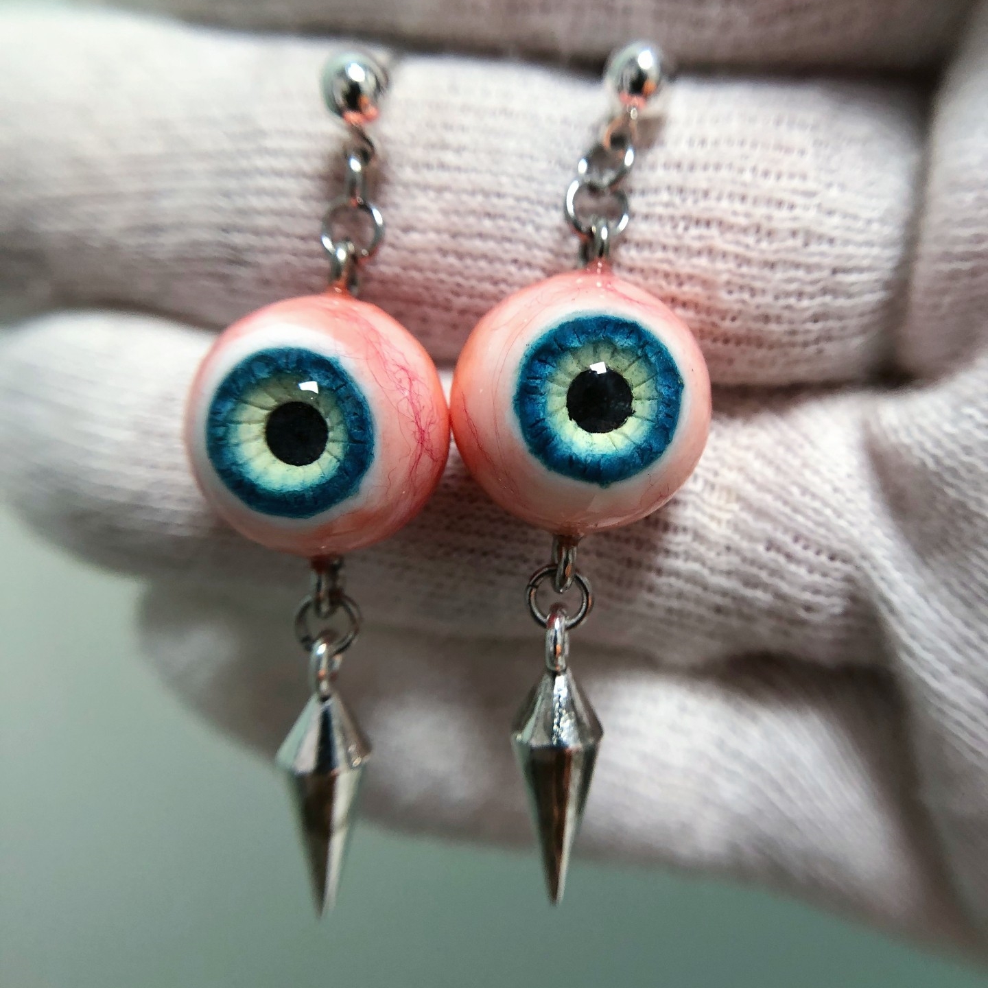 3160 Moss Green Eye Ball Hoop  - Women'S Fashion Edgy avis et prix
