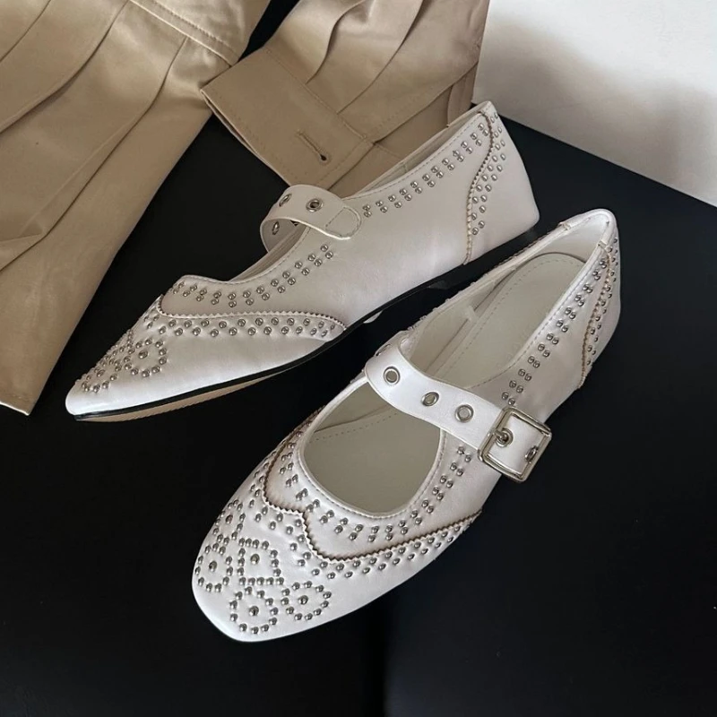 Retro Rivet Buckle Design Flat - Women Fashion Brand avis et prix