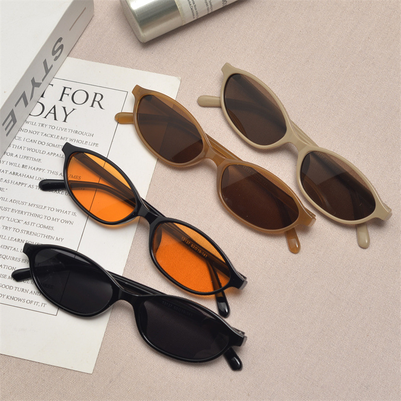 New Retro Oval Cat Eye Sunglas - Women'S Fashion In The 90S avis et prix