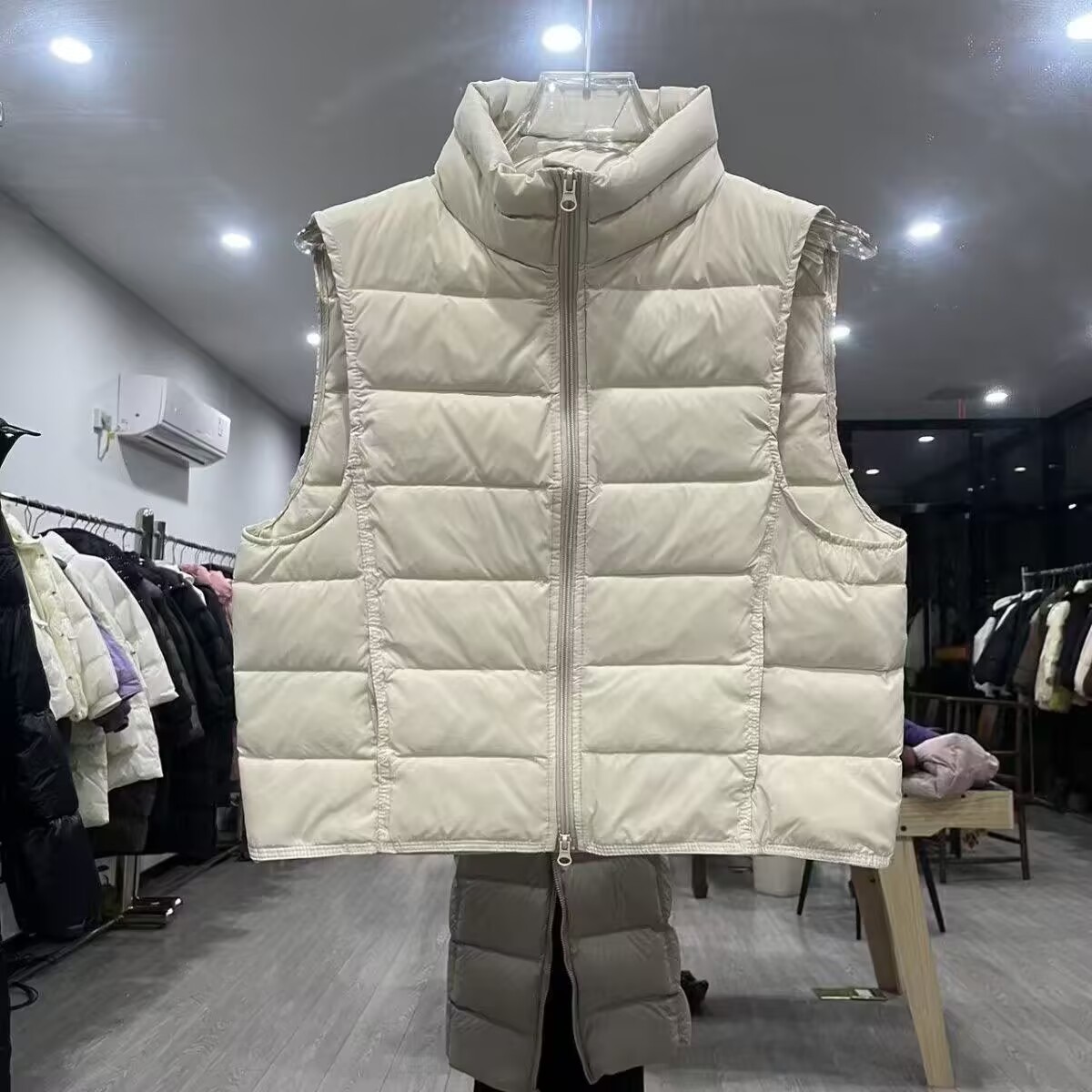 2026 Autumn/Winter New Style B - Puffer Vest Fashion Women avis et prix