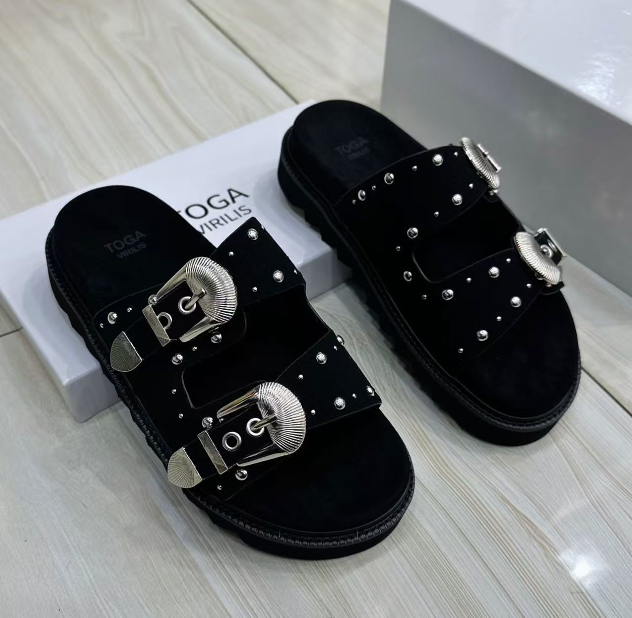 Rivet Studded Women Clogs Plat - Women'S Fashion Edgy avis et prix