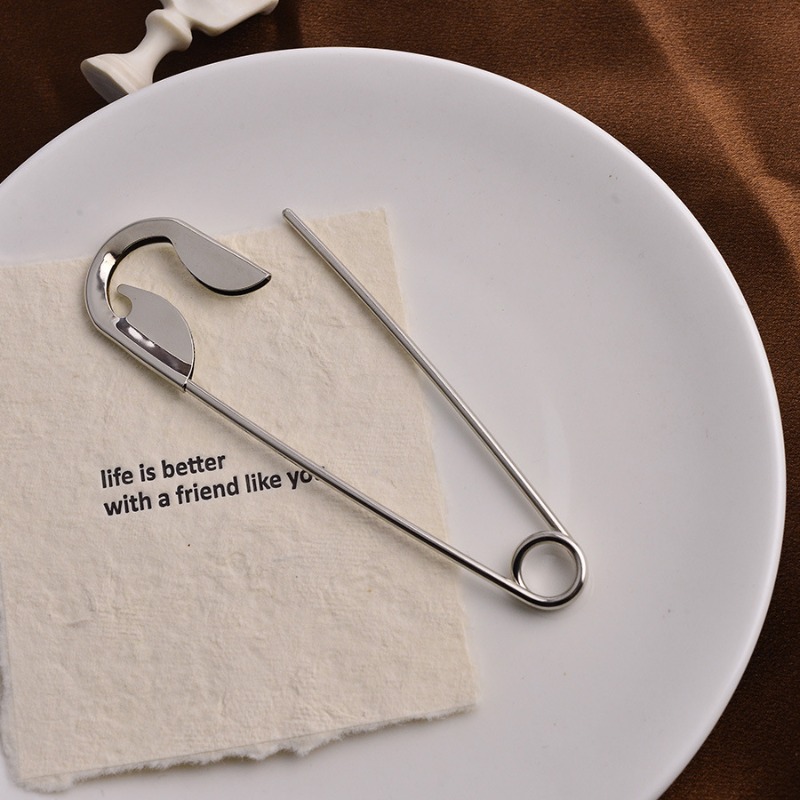 Bold Safety Pin Oversized Hair - Women'S Fashion Edgy avis et prix